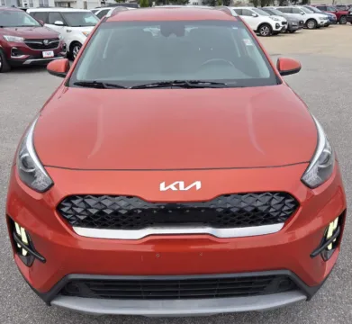 Another view of 2022 Kia Niro LXS for sale in Des Moines, IA at Capital City Motor Company
