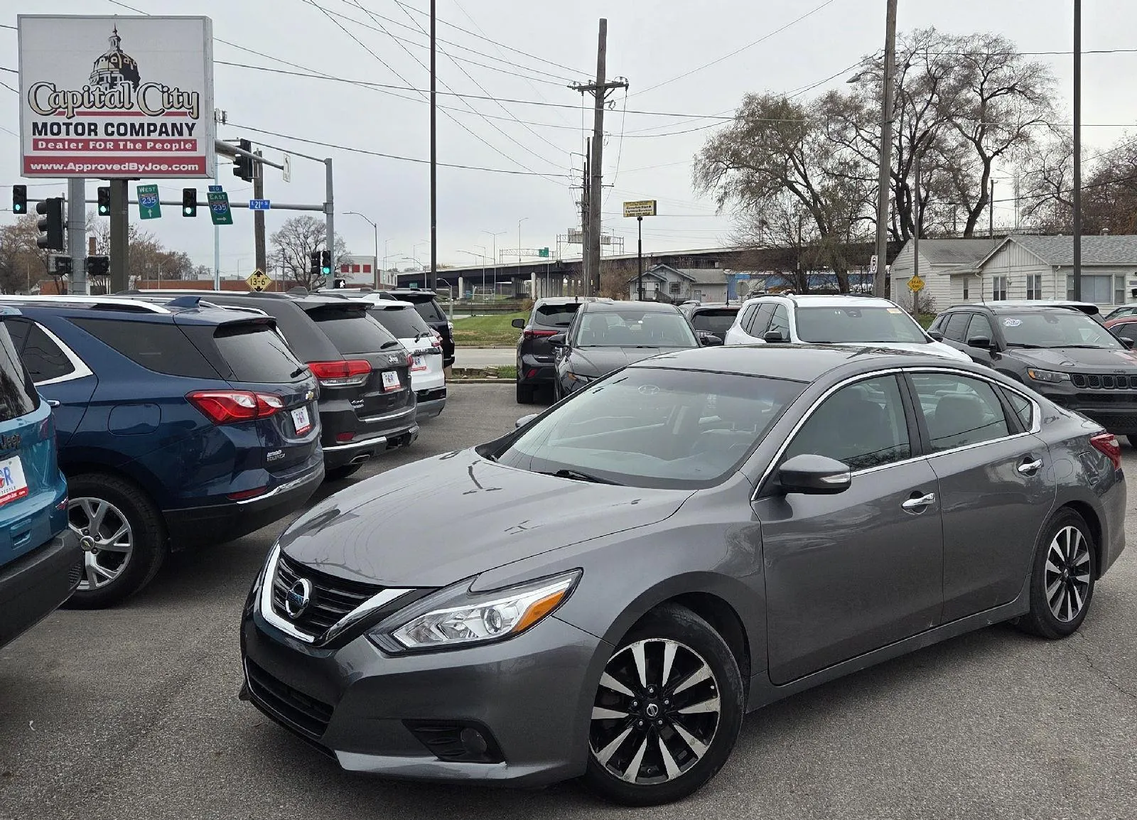 Gray 2018 Nissan Altima 2.5 SL for sale in Des Moines, IA