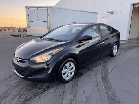 More photos of 2016 Hyundai Elantra SE at Twin Falls Cars Sales and Rentals, ID