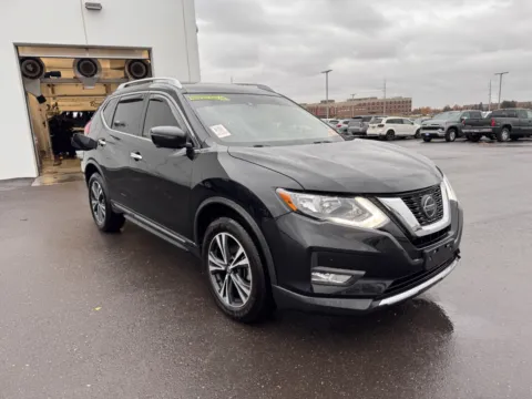 Photos of 2018 Nissan Rogue SL for sale in Twin Falls, ID at Twin Falls Chevrolet