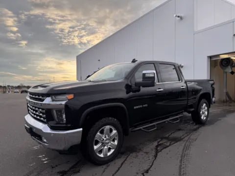 More photos of 2020 Chevrolet Silverado 3500HD LTZ at Twin Falls Chevrolet, ID