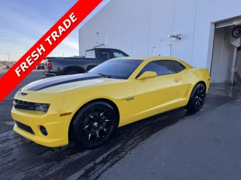 Yellow 2011 Chevrolet Camaro 2SS for sale in Twin Falls, ID