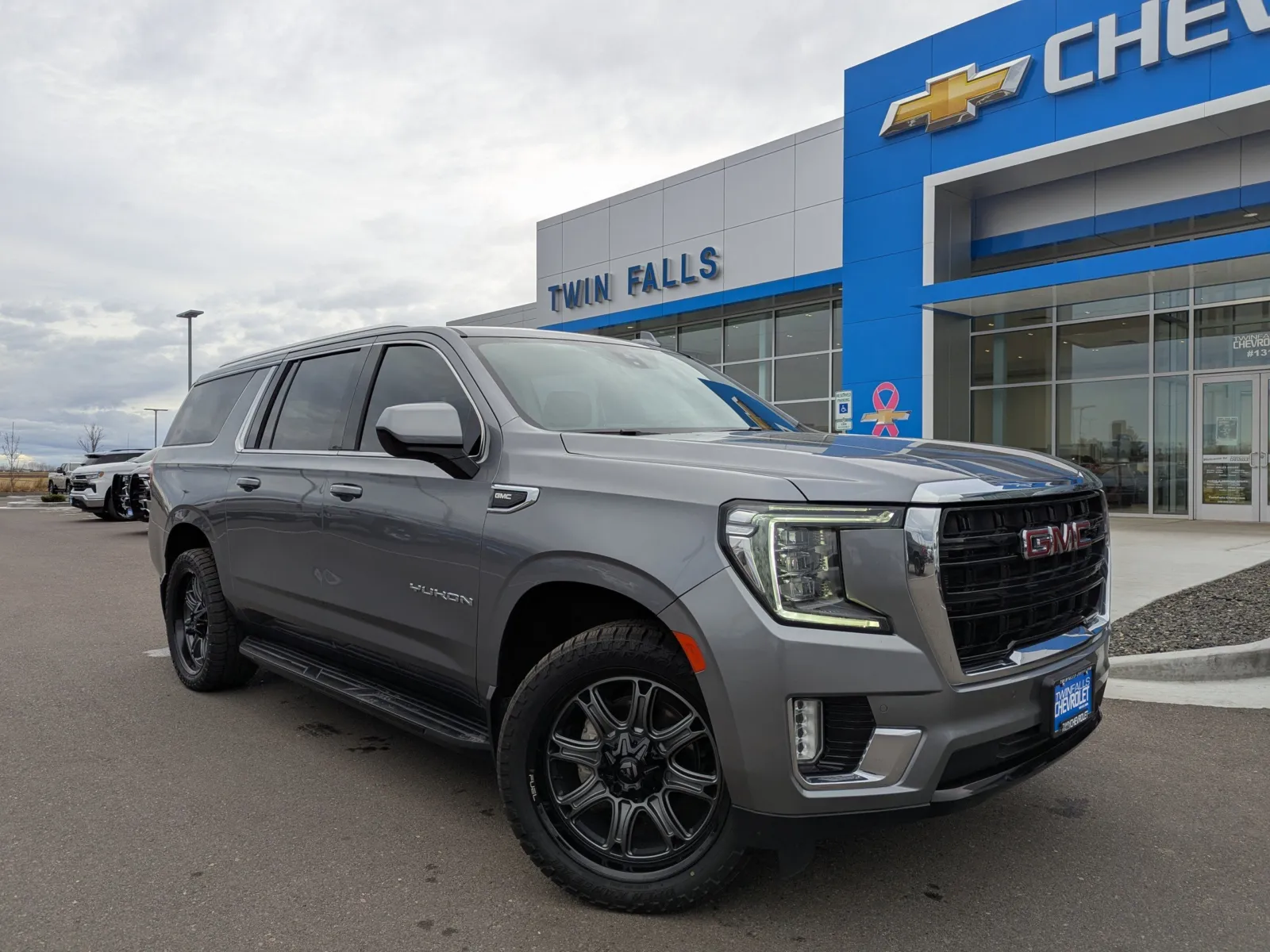 Gray 2022 GMC Yukon XL SLE for sale in Twin Falls, ID