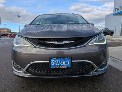 More photos of 2019 Chrysler Pacifica Limited at Twin Falls Chevrolet, ID