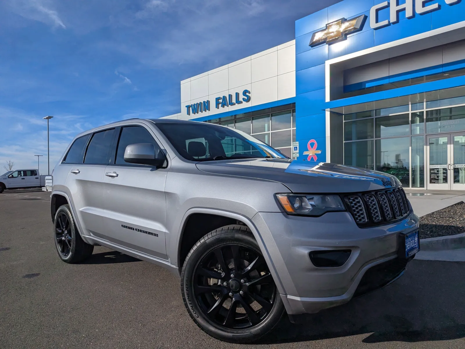 Silver 2017 Jeep Grand Cherokee Altitude for sale in Twin Falls, ID