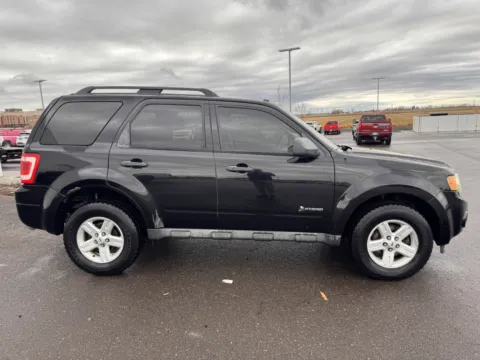 More photos of 2009 Ford Escape Hybrid at Twin Falls Chevrolet, ID