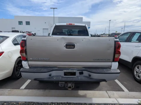 More photos of 2005 GMC Sierra 2500HD Work Truck at Twin Falls Chevrolet, ID