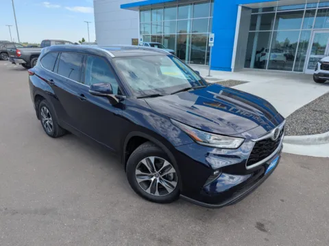 More photos of 2021 Toyota Highlander XLE at Twin Falls Chevrolet, ID
