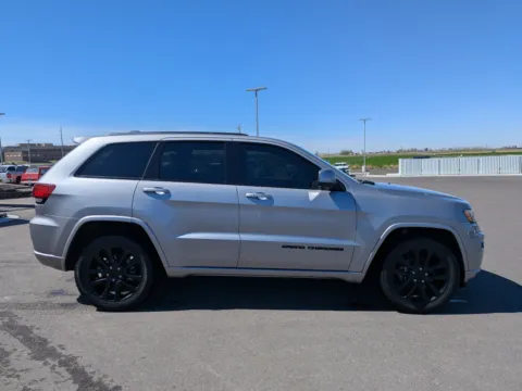 More photos of 2017 Jeep Grand Cherokee Altitude at Twin Falls Chevrolet, ID