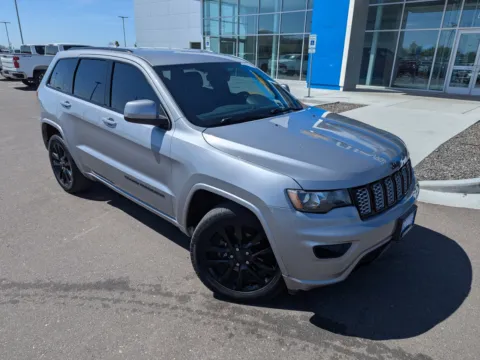 More photos of 2017 Jeep Grand Cherokee Altitude at Twin Falls Chevrolet, ID