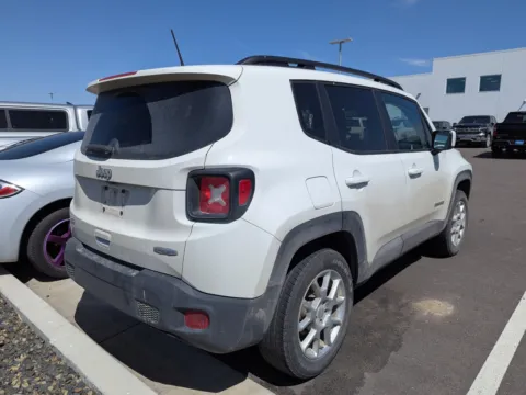 More photos of 2021 Jeep Renegade Latitude at Twin Falls Chevrolet, ID