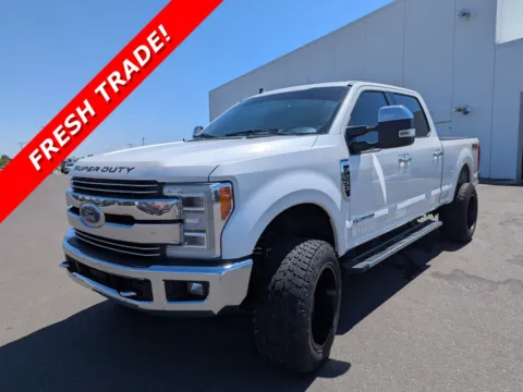 White 2019 Ford Super Duty F-250 SRW LARIAT for sale in Twin Falls, ID