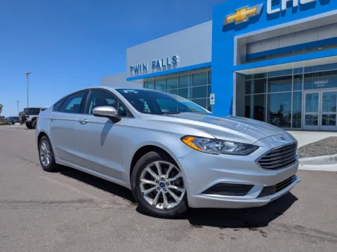 Blue 2017 Ford Fusion SE for sale in Twin Falls, ID