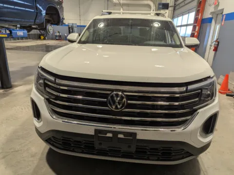 Photos of 2024 Volkswagen Atlas 2.0T SE w/Technology for sale in Twin Falls, ID at Twin Falls Chevrolet