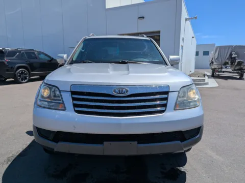 Photos of 2009 Kia Borrego LX for sale in Twin Falls, ID at Twin Falls Chevrolet