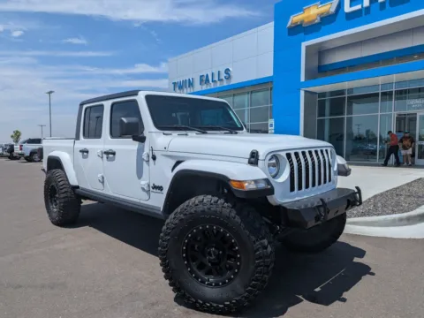 White 2023 Jeep Gladiator Sport S for sale in Twin Falls, ID