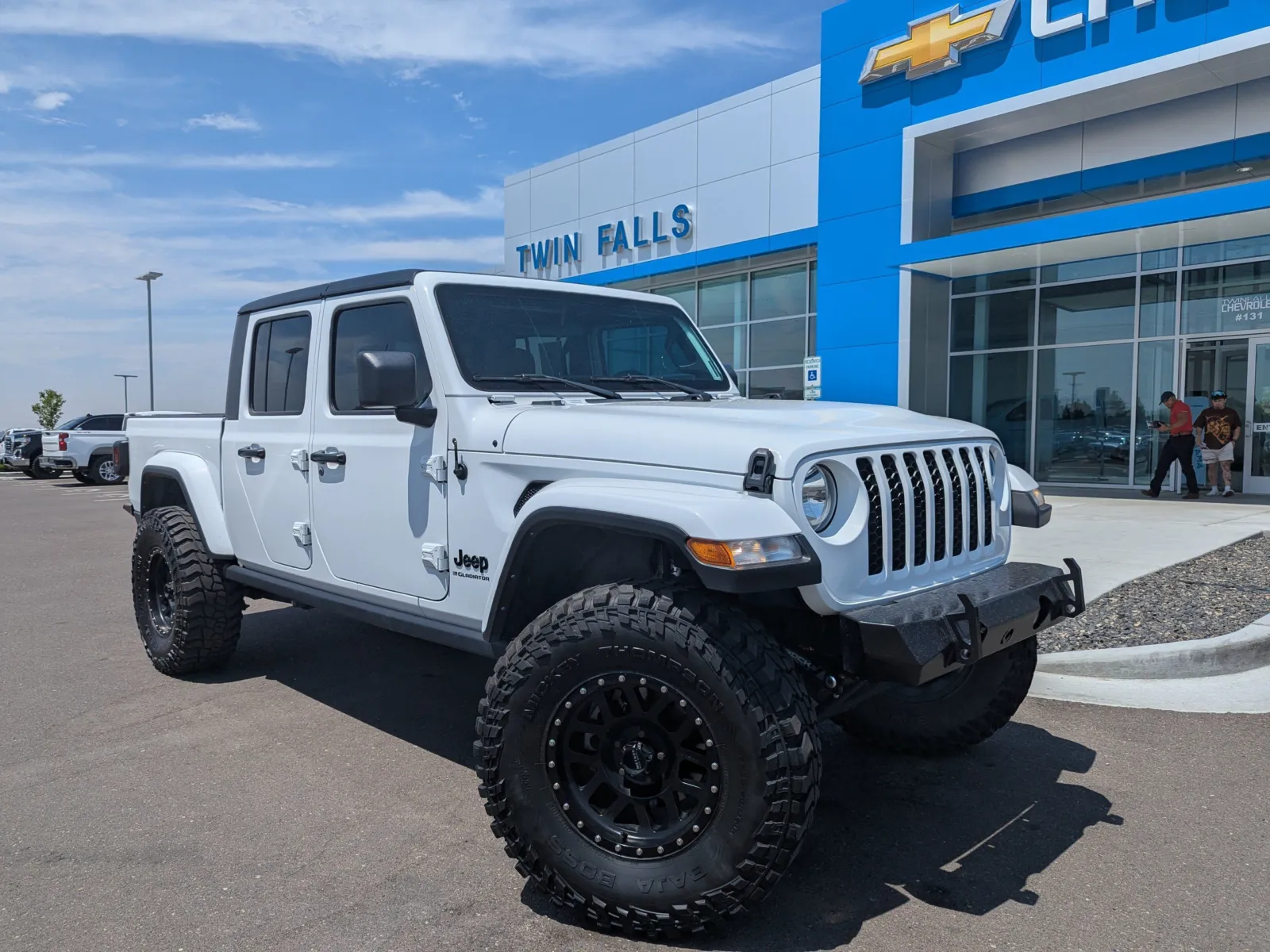 White 2023 Jeep Gladiator Sport S for sale in Twin Falls, ID