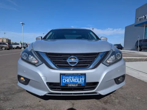 More photos of 2016 Nissan Altima 3.5 SL at Twin Falls Chevrolet, ID