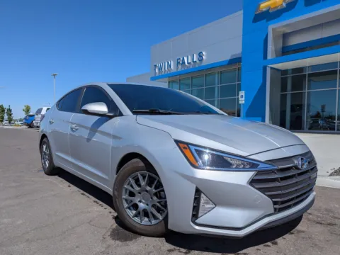 Silver 2019 Hyundai Elantra SE for sale in Twin Falls, ID