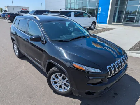 More photos of 2017 Jeep Cherokee Latitude at Twin Falls Chevrolet, ID