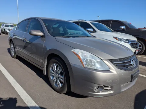 Photos of 2012 Nissan Altima 2.5 S for sale in Twin Falls, ID at Twin Falls Chevrolet