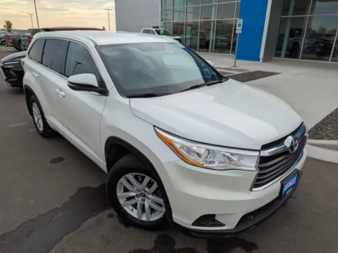 More photos of 2016 Toyota Highlander LE Plus at Twin Falls Chevrolet, ID