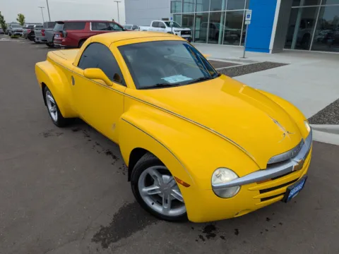 More photos of 2004 Chevrolet SSR LS at Twin Falls Chevrolet, ID