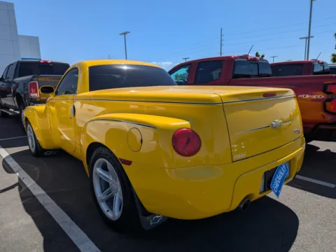 More photos of 2004 Chevrolet SSR LS at Twin Falls Chevrolet, ID