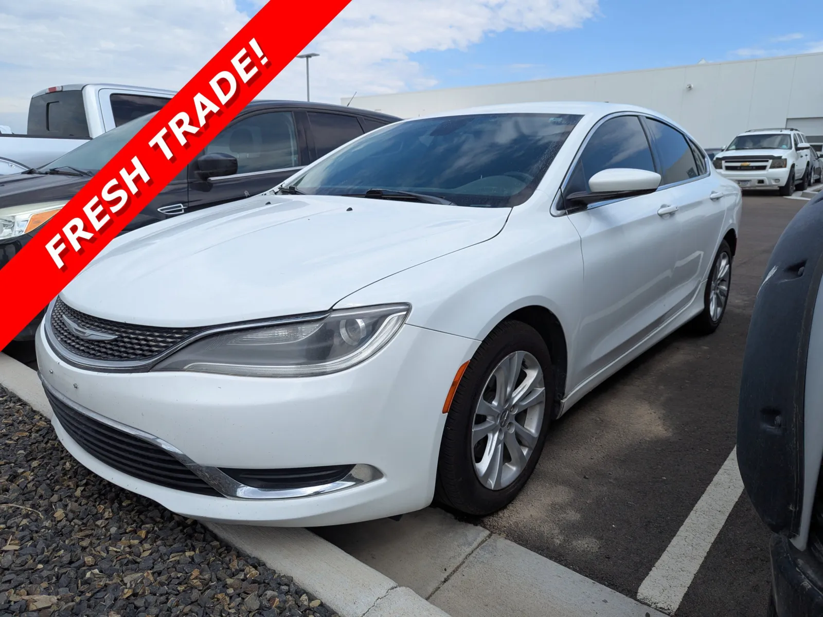White 2017 Chrysler 200 Limited Platinum for sale in Twin Falls, ID