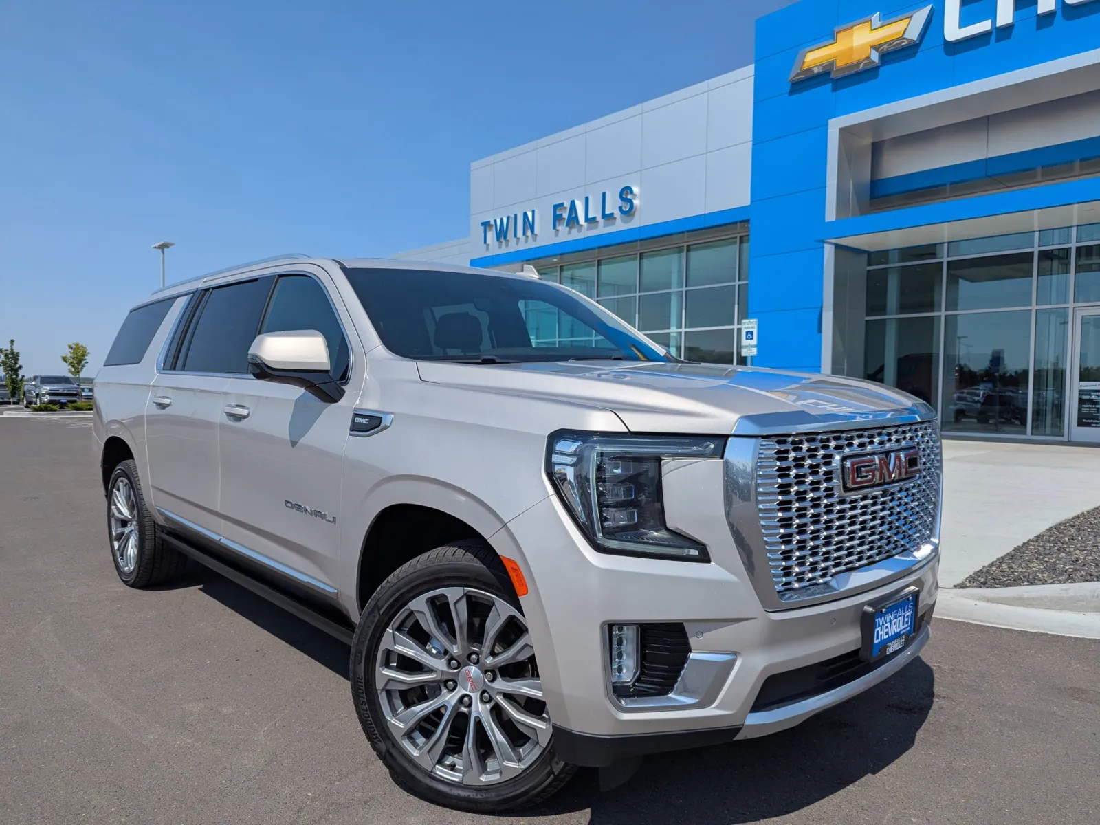 Beige 2021 GMC Yukon XL Denali for sale in Twin Falls, ID