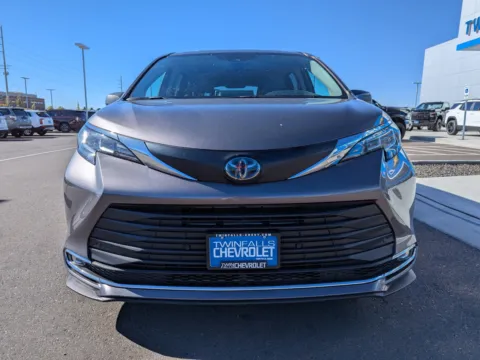 More photos of 2021 Toyota Sienna XLE at Twin Falls Chevrolet, ID