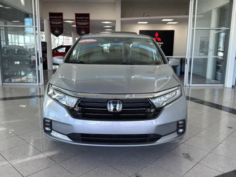 Another view of 2022 Honda Odyssey EX-L for sale in Lincoln, NE at Clemons Mitsubishi