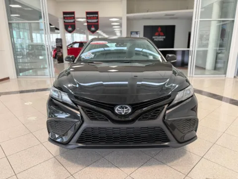 More photos of 2023 Toyota Camry SE at Clemons Mitsubishi, NE
