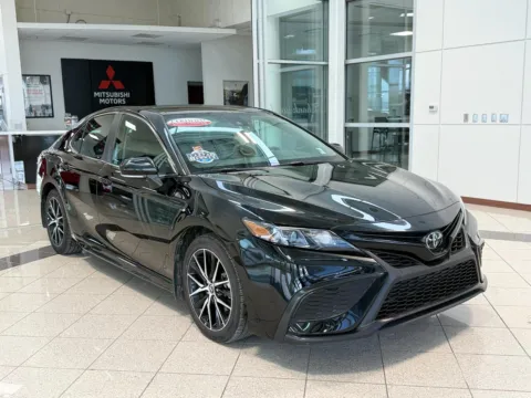 Photos of 2023 Toyota Camry SE for sale in Lincoln, NE at Clemons Mitsubishi