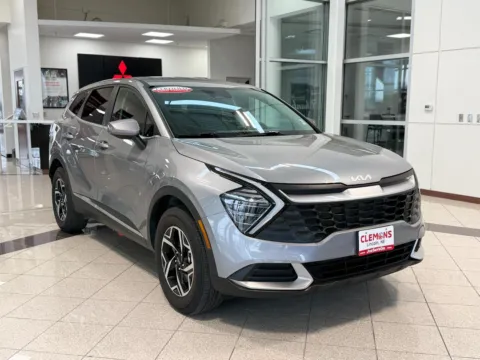 Photos of 2024 Kia Sportage LX for sale in Lincoln, NE at Clemons Mitsubishi