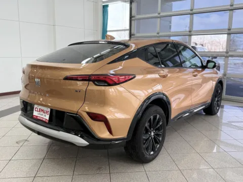 More photos of 2024 Buick Envista Sport Touring at Clemons Mitsubishi, NE