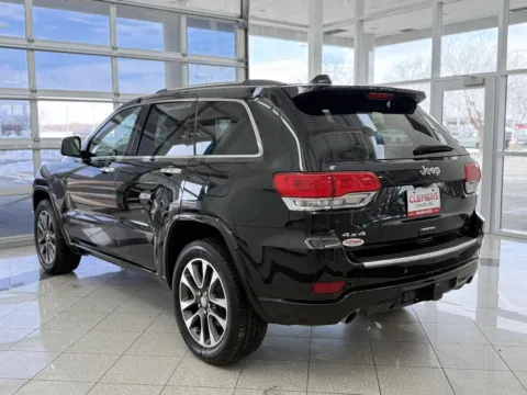 Another view of 2018 Jeep Grand Cherokee Overland for sale in Lincoln, NE at Clemons Mitsubishi