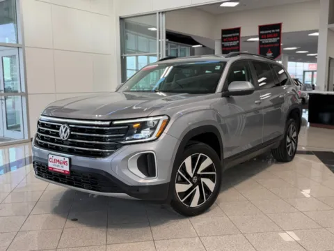 Silver 2024 Volkswagen Atlas 2.0T SE w/Technology for sale in Lincoln, NE