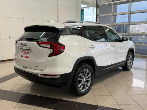 More photos of 2024 GMC Terrain SLT at Clemons Mitsubishi, NE