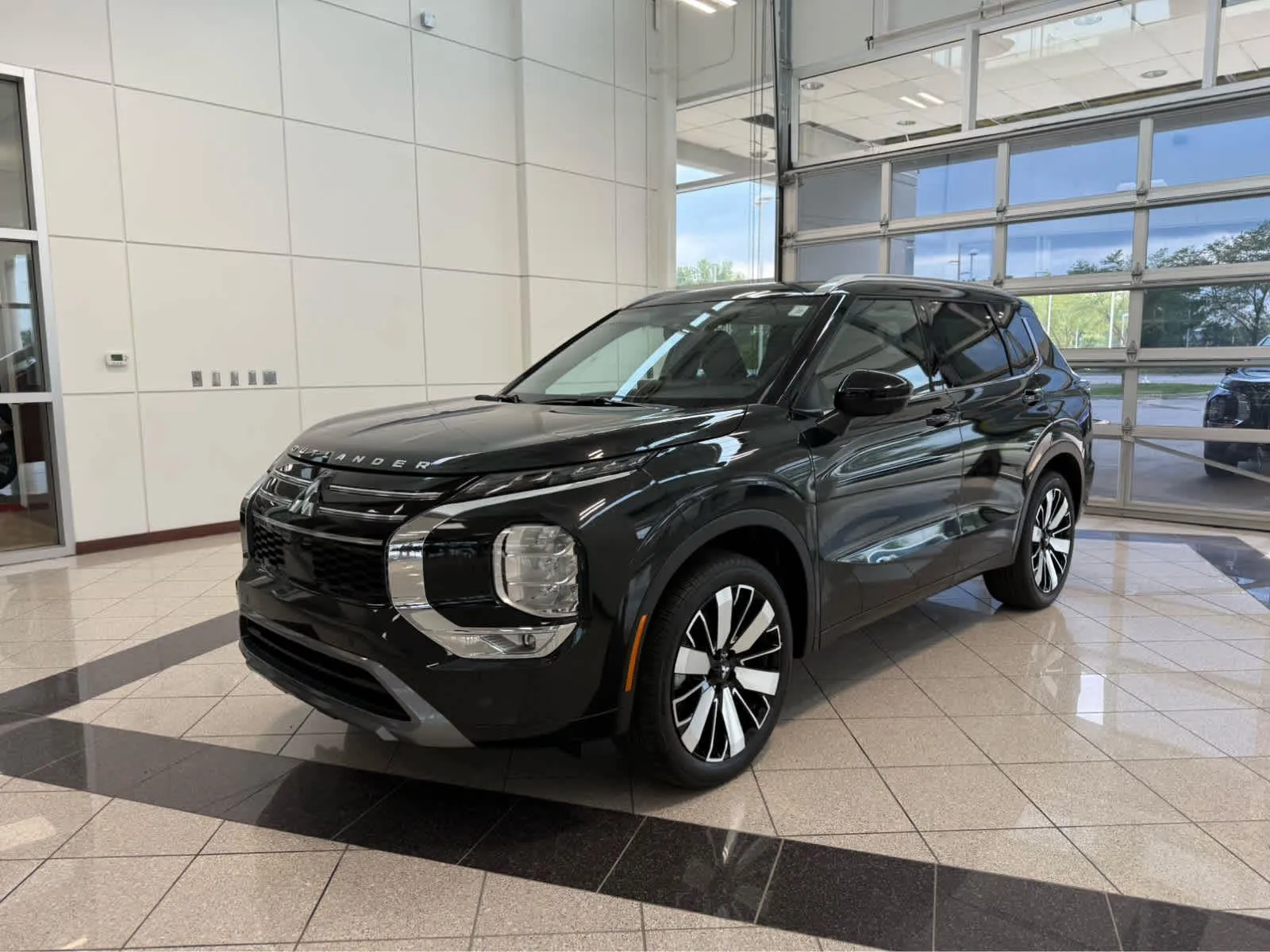 Black 2025 Mitsubishi Outlander SEL for sale in Lincoln, NE