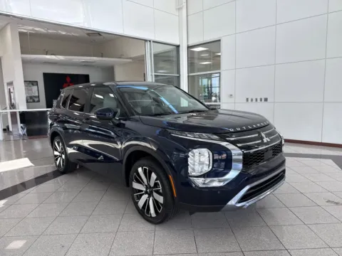 Another view of 2025 Mitsubishi Outlander SE for sale in Lincoln, NE at Clemons Mitsubishi