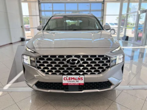 More photos of 2021 Hyundai Santa Fe Hybrid Blue at Clemons Mitsubishi, NE