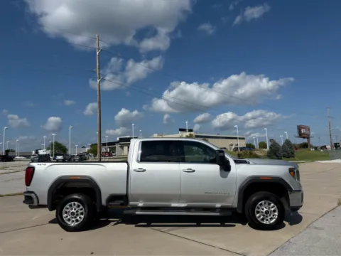 More photos of 2023 GMC Sierra 2500HD SLE at Clemons Mitsubishi, NE