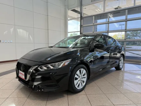 Black 2023 Nissan Sentra S for sale in Lincoln, NE