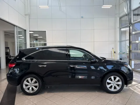 More photos of 2016 Acura MDX w/Advance at Clemons Mitsubishi, NE