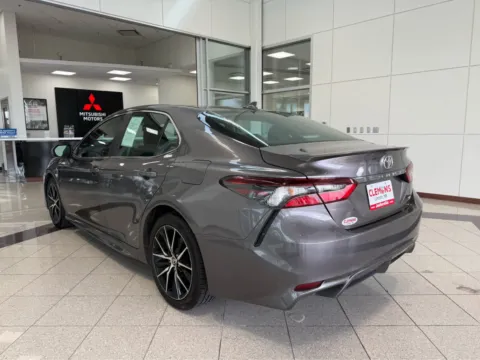 Another view of 2021 Toyota Camry SE for sale in Lincoln, NE at Clemons Mitsubishi
