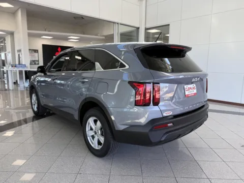 Another view of 2022 Kia Sorento LX for sale in Lincoln, NE at Clemons Mitsubishi