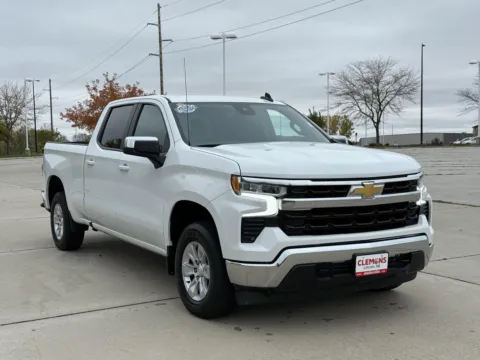 Another view of 2023 Chevrolet Silverado 1500 LT for sale in Lincoln, NE at Clemons Mitsubishi