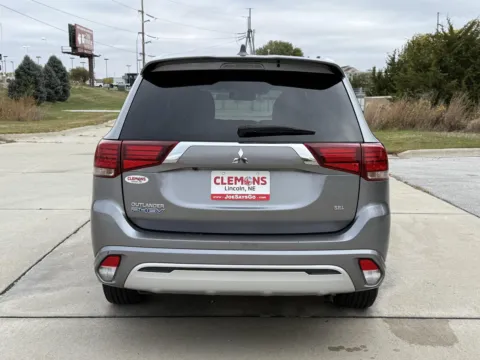 More photos of 2022 Mitsubishi Outlander PHEV SEL at Clemons Mitsubishi, NE