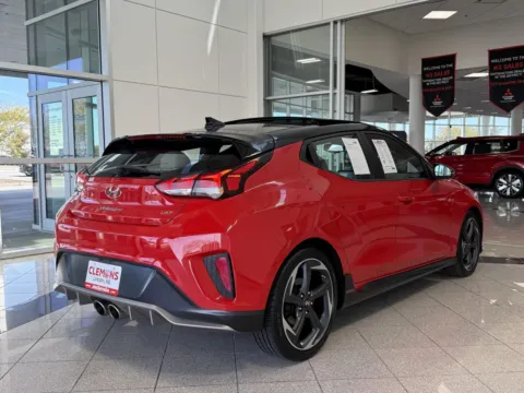 More photos of 2019 Hyundai Veloster Turbo Ultimate at Clemons Mitsubishi, NE